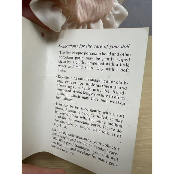 Vintage Franklin Heirloom Doll Goldilocks 1984 Mint Condition - Picture 9 of 9